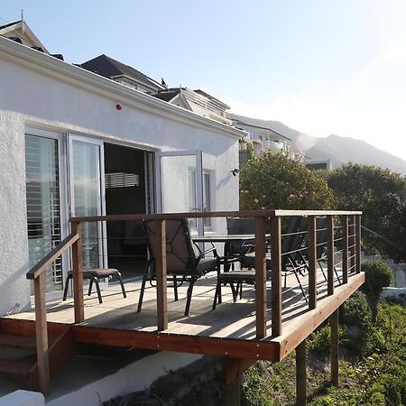 Apartment The Nook Fish Hoek Exterior photo